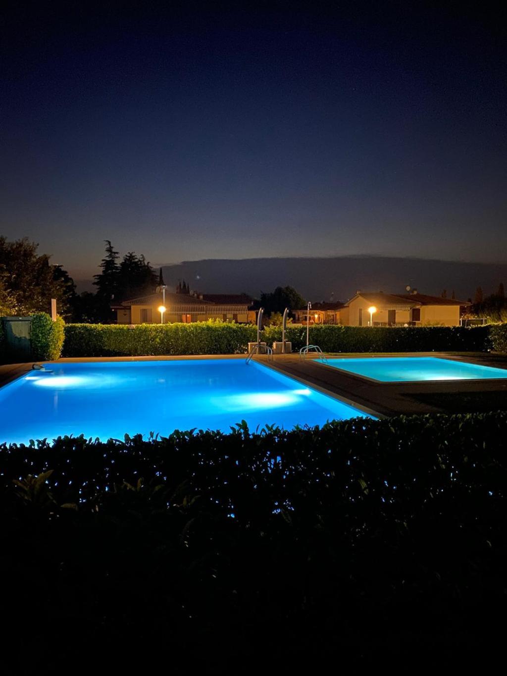 Incanto Apartment Lazise - Pools E Garden Exterior foto